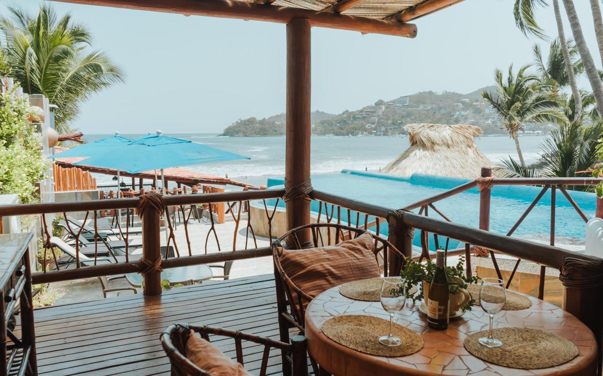 Arena Zihuatanejo